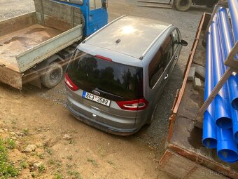 ford galaxy - 4
