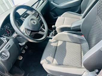Škoda Rapid spaceback 1.2 TSI 81kW Panorama xenony 1.Majitel - 4