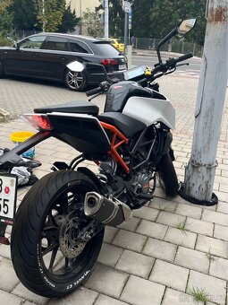 KTM Duke 125 11kw snížená - 4