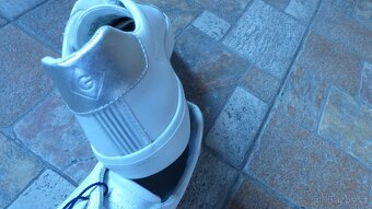 Gant bílé kožené boty v.38-39 nové - 4