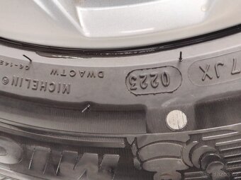 Prodám 4ks kompletní zimní ALU kola VW T7 16" - 4