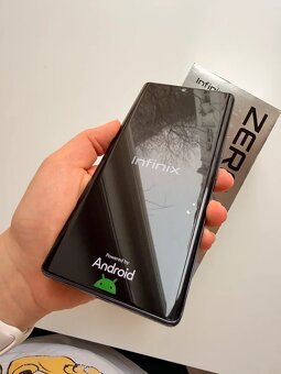 Infinix ZERO 40 5G 24GB/512GB - 4