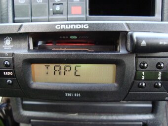 Retro autorádio Grundig - 4