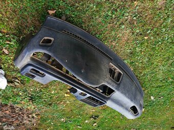 palubni deska Civic EG - 4