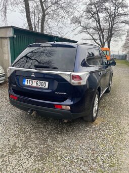 Mitsubishi Outlander 3 2,2 Di-D, 4x4,2014, 7 míst SUV - 4