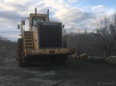 kolový nakladač Caterpillar 990 - 4