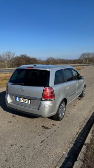 Opel Zafira B - 4