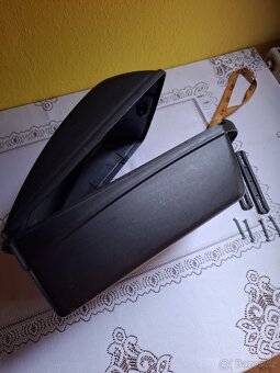Uzamykatelný box na kolo - 4