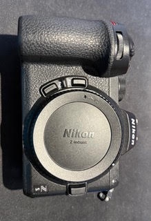 Nikon Z5, roční záruka, 15 000 expozic - 4
