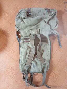 Batohy a jine - 4