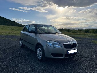 Škoda Fabia 1.2 HTP 44 kw r.v. 2009 98 000 km - 4