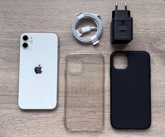 Apple iPhone 11 64gb White- zánovní Top stav, 2x kryt. - 4