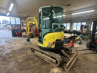 Minibagr Yanmar Vio33 - 4