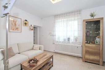 Prodej rodinného domu 4+1 159 m2 s pozemkem 316 m2, Neratovi - 4