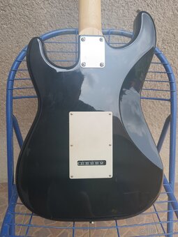 Elektrická kytara Crafter - 4