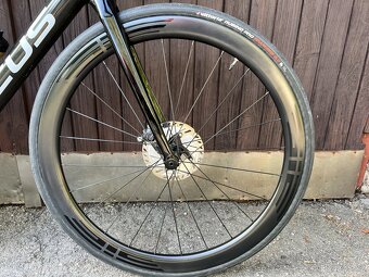 silnicni kolo Focus Izalco Race Carbon 2020 - 4