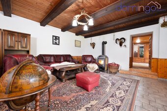 Výjimečný selský dvůr s téměř hektarovým pozemkem - Dlouhá L - 4