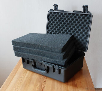 PELI Odolný kufr STORM CASE iM2600 - 4