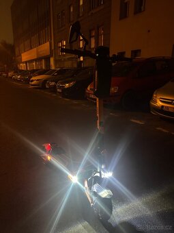 KuKirin G3 Pro Elektrokolobežka - 4