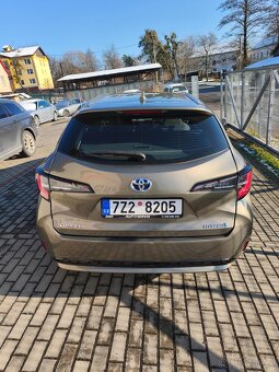 TOYOTA COROLLA 1,8 HYBRID E-CVT TOURING SPORT 23TIS KM - 4