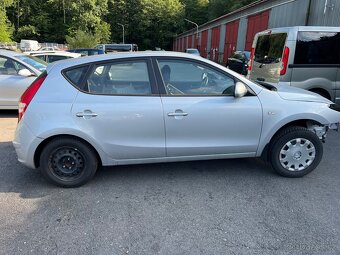 Hyundai I30 5dv náhradní díly - 4