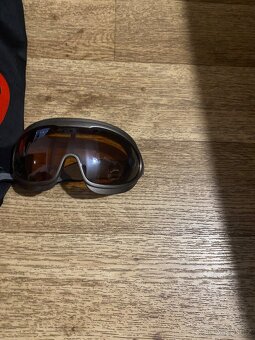 Lyžařská helma - 4