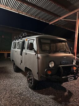 UAZ Buchanka 2206 - 4