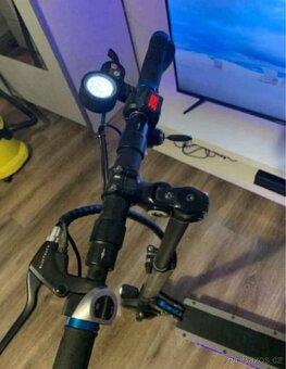 Elektrokoloběžka - 4