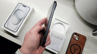 Apple iPhone 15 tmavý 128GB - aj vymením - 4