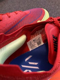 Běžecké boty   Nike ZoomX Vaporfly % 2   vel. 41 - 4
