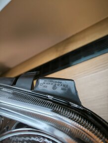 Pravé přední světlo VW Golf 4 s mlhovkou - 4
