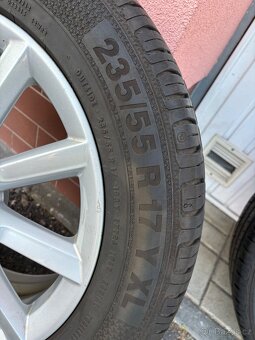 Alu Originální letní sada Audi R17 235/55/17 XL - 4