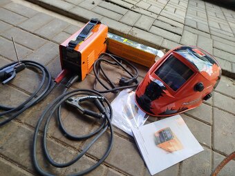 svářečka PanterMax MMA 195LCD - 4
