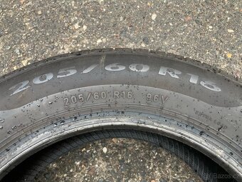 Zánovní Pneu 205/60 R16 Pirelli - 4