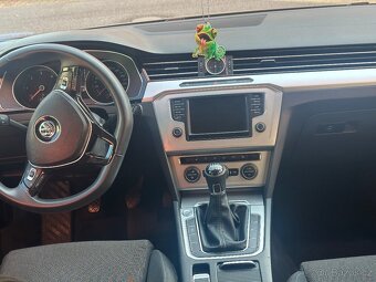 VW PASSAT B8 - 4