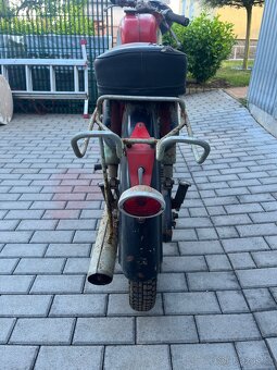 Jawa 90 - 4