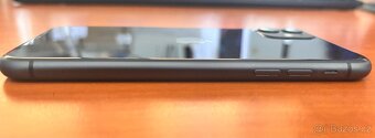 iPhone 11 64GB - 4