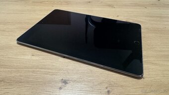 Apple iPad Pro 32GB, příslušenství, 2800Kč - 4