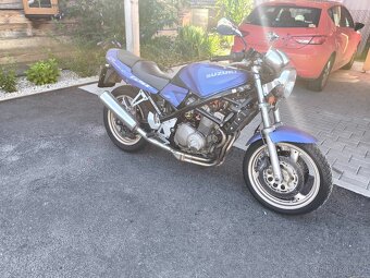 Suzuki GSF400 Bandit - 4