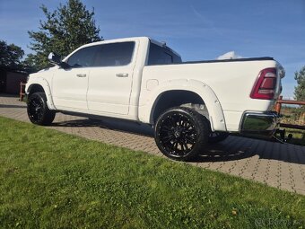 Dodge Ram 1500 Limited - 4