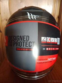 Přilba - 4