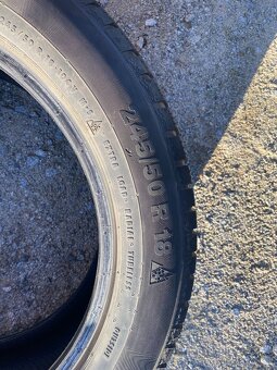 Pneu 245/50/18 - 4