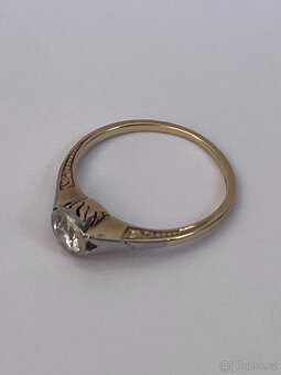 Zlatý prsten s briliantem (0,33 ct) - 4