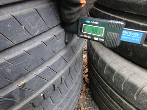 Letní pneumatiky 285/45/20 - 4