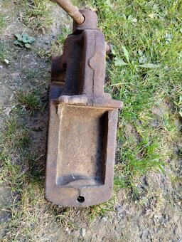 Historický svěrák - 4