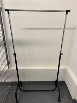 Stojan na ramínka - 4