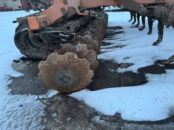 Kypřič Simba SL 700 - 4