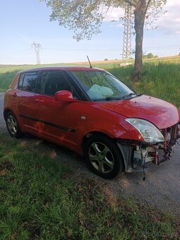 Suzuki Swift 1.5i. 74kw - 4