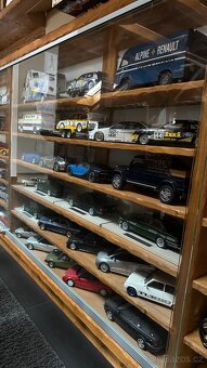 Modely 1/18 a 1/12 - 4