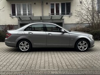 Mercedes-Benz C 220 CDI Avantgarde Kůže Navi Xenony Šíbr - 4